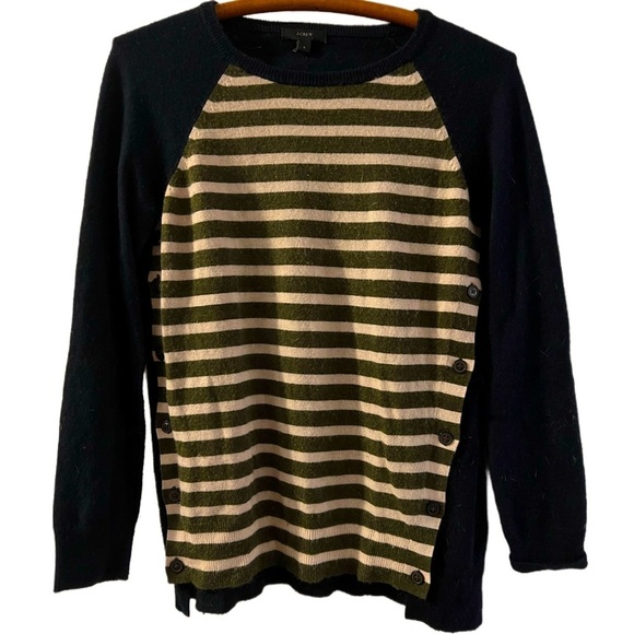 𝅺j Crew • navy blue crewneck pullover sweater with olive/oatmeal stripes - Picture 2 of 5